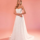 Кружевное свадебное платье со рукавами-клешь фото