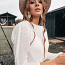 Шерстяной свитер с жемчугом