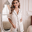 Белый шёлковый комплект с шортиками фото