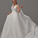 Легкое свадебное платье с юбкой из шифона фото