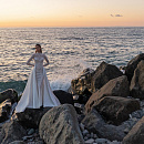 Красивое свадебное платье с ручной вышивкой фото