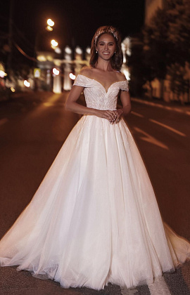 Классическое пышное свадебное платье