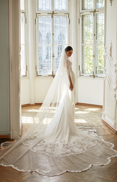 Трёхметровая кружевная фата фото