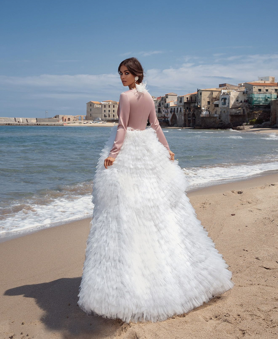 Нежное свадебное платье-трансформер