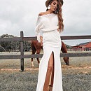 Шерстяной свитер тонкой вязки