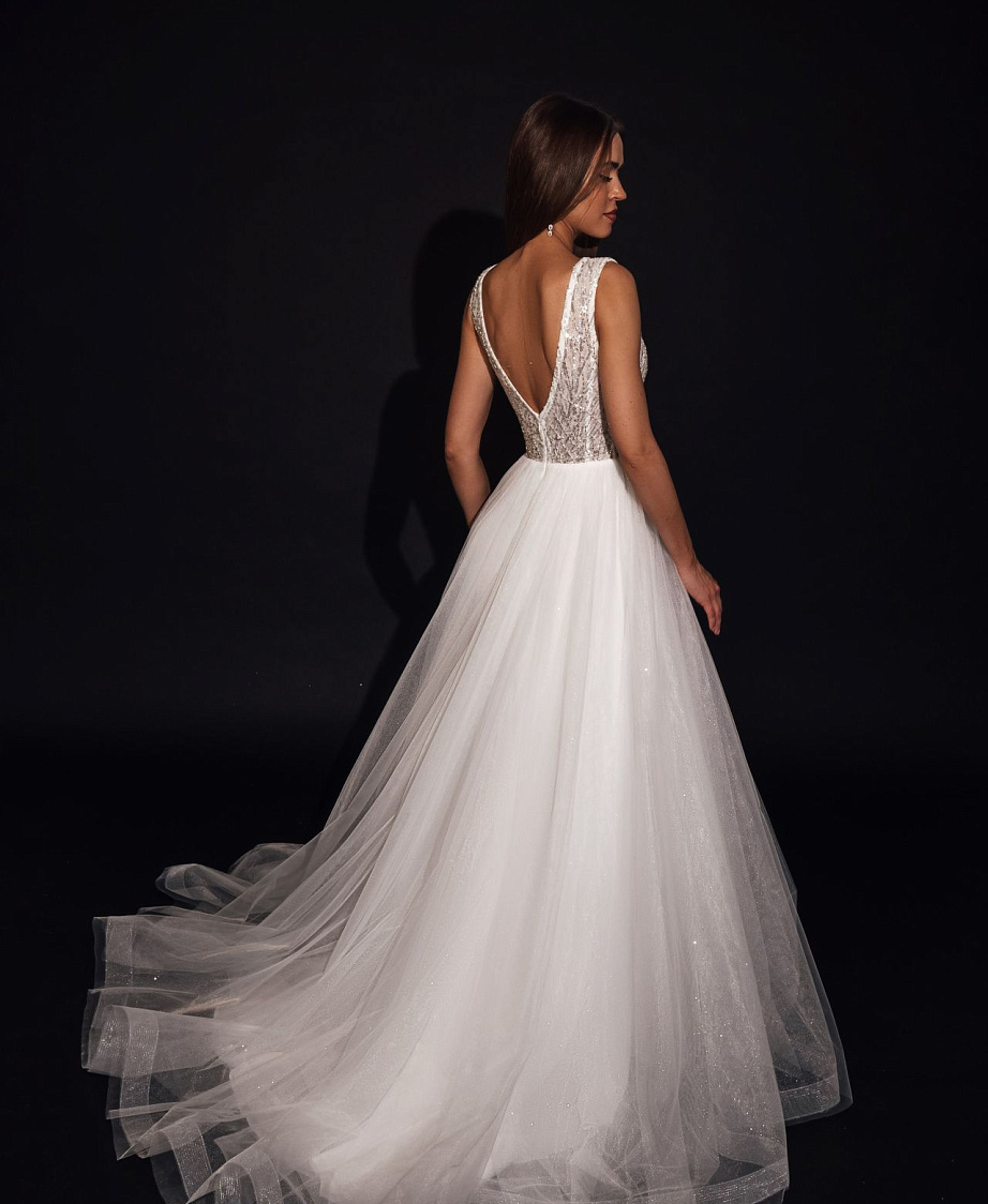 Летнее свадебное платье с блесокм фото