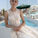 Свадебное платье с легкой юбкой фото