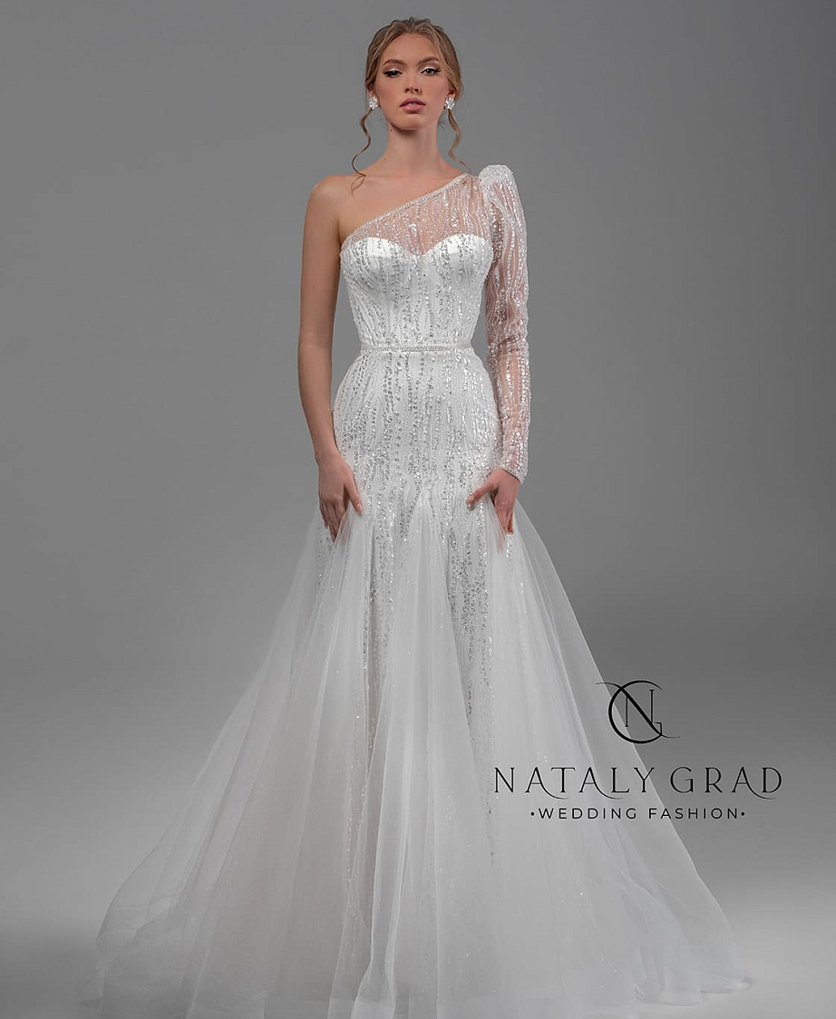 Роскошное свадебное платье на одно плечо фото