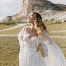 Нежное свадебное платье в стиле бохо фото