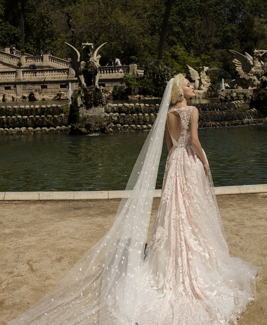 Полностью кружевная однослойная фата фото