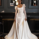 Роскошное свадебное платье со съемным шлейфом фото