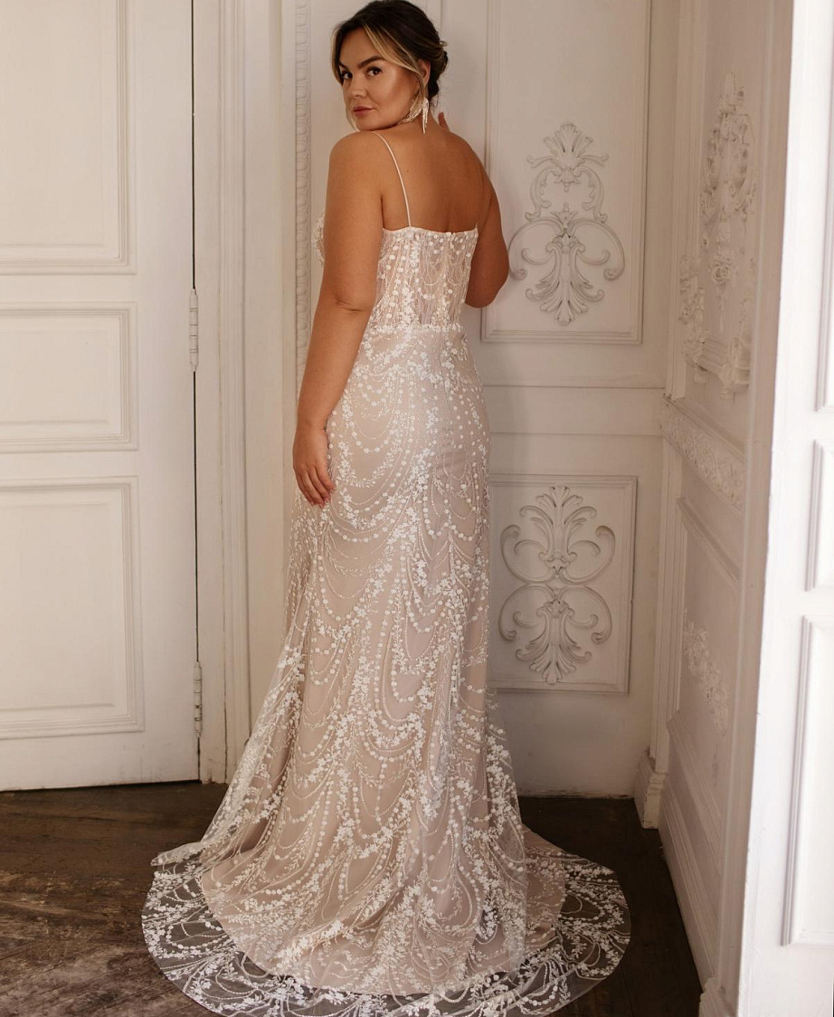 Свадебное платье рыбка большого размера фото