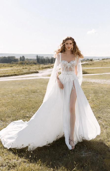 Нежное свадебное платье в стиле бохо фото