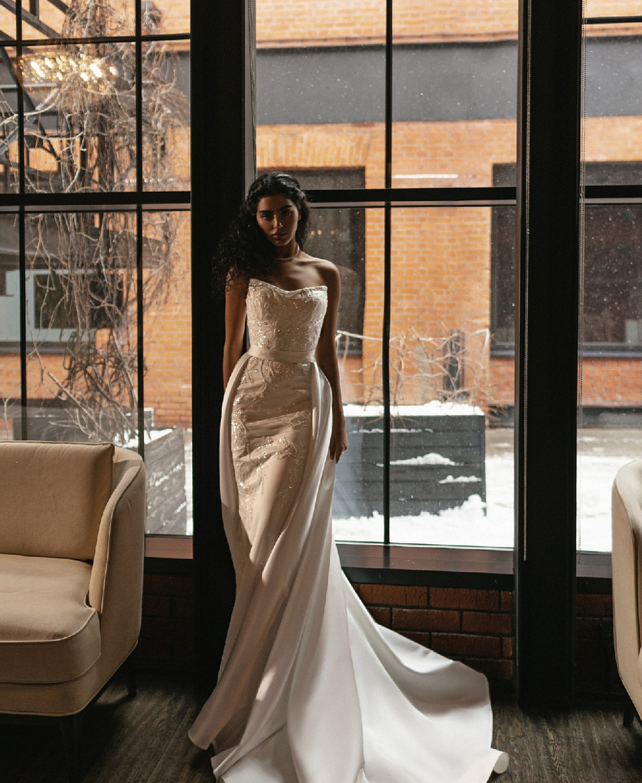 Белое свадебное платье-трансформер фото