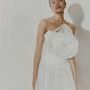 Стильный свадебный комплект из корсета и юбки из органзы фото