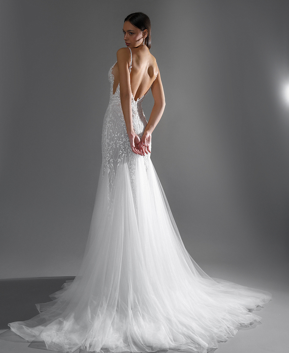 Роскшное свадебное платье рыбка с открытой спиной фото