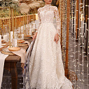 Закрытое свадебное платье в хлопковом кружеве фото