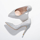 Золотые свадебные туфли фото