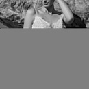 Сваденое платье рыбка с кружевным верхом на тонких бретелях фото