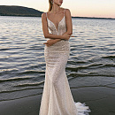 Красивое сверкающее свадебное платье фото