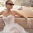 Свадебное платье в кружеве шантильи фото