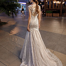 Свадебное платье рыбка с кружевной спиной фото