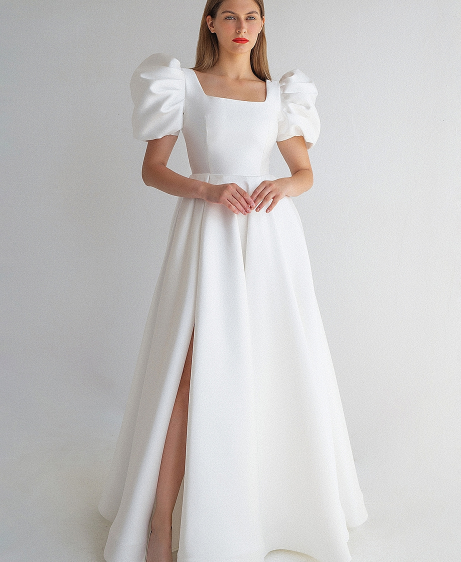 Свадебное платье из микадо с рукавами фонариками фото