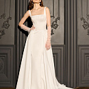 Свадебное платье из крепа с квадатным вырезом фото