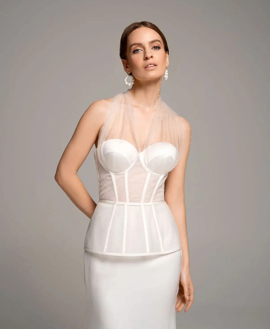 Стильное платье с прозрачным корсетом фото