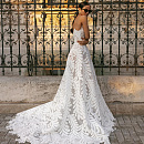 Необычное кружевное свадебное платье фото