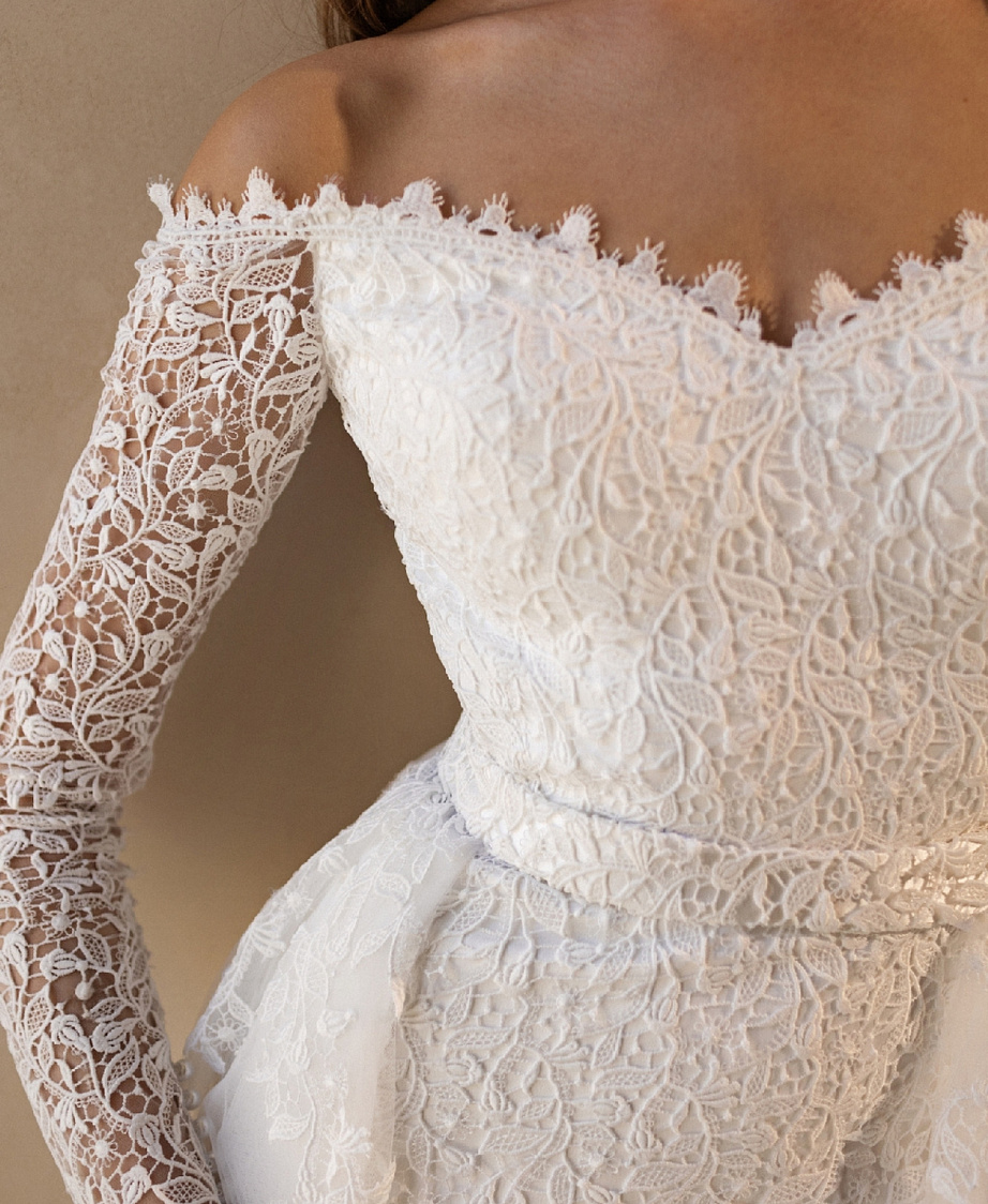 Свадебное платье рыбка в хлопковом кружеве фото