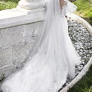 Свадебная фата с аппликациями по низу фото