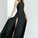 Прямое черное платье в пол фото