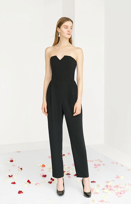 Черный брючный комбинезон фото