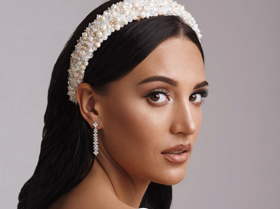 Свадебный ободок для волос с жемчугом фото