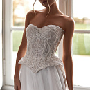 Свадебный комплект с роскошным корсетом фото