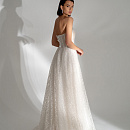 Кружевное блестящее платье А-силуэта фото