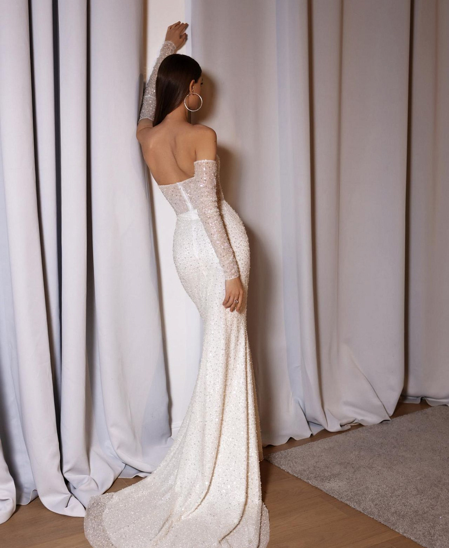 Нежная русалка расшитая стеклярусом фото