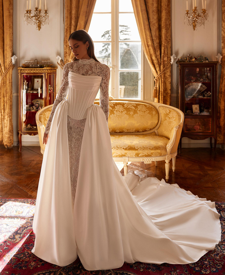 Комплект из кржевной русалки и съемного корсета с притачным шлейфом фото