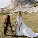 Нежное свадебное платье в стиле бохо фото