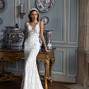 Обтягивающее кружевное свадебное платье фото