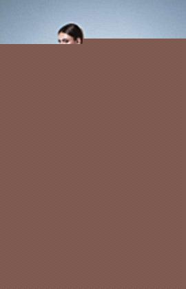 Облегающее свадебное платье со спущенными плечиками фото