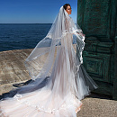 Двухъярусная фата с кружевом в форме веточек фото