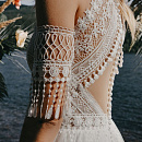 Нежное свадебное платье с кружевным верхом фото