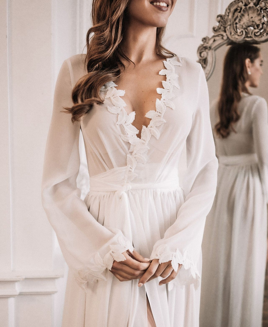 Шифоновый белый халатик фото