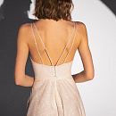 Сверкающее свадебное платье с разрезом фото