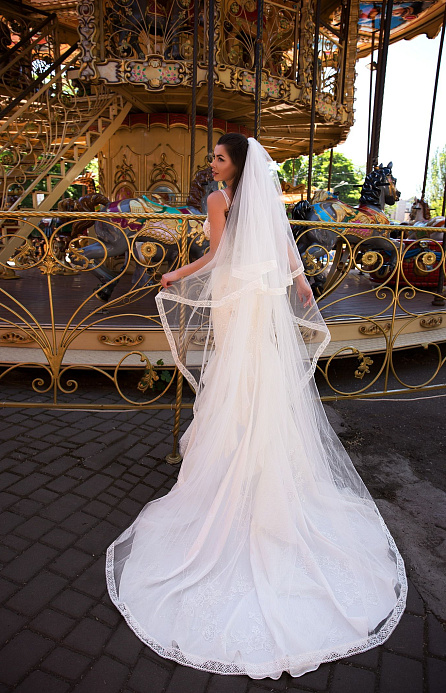 Свадебная фата с этническим кружевом фото