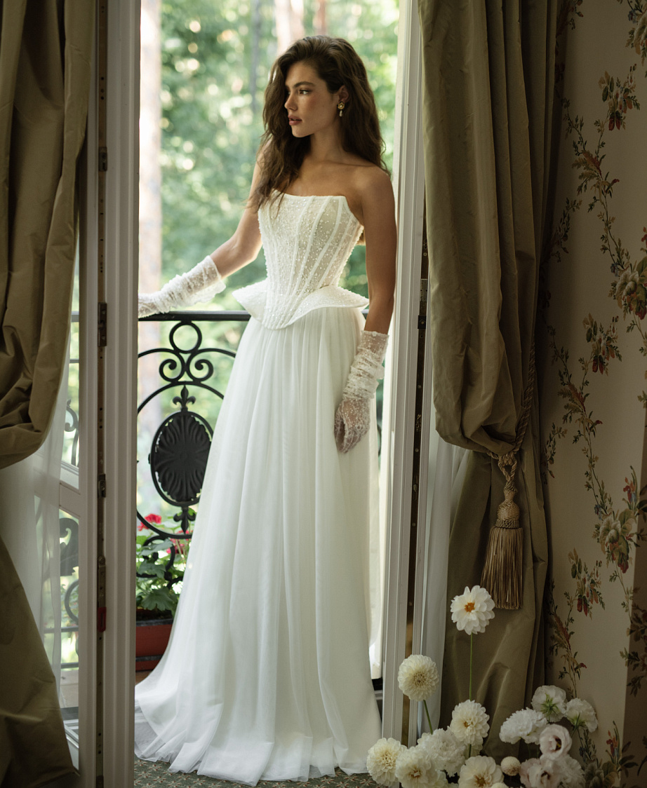 Свадебный комплект с корсетом и воздушной юбкой фото