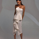 Ассиметричное свадебное платье миди фото