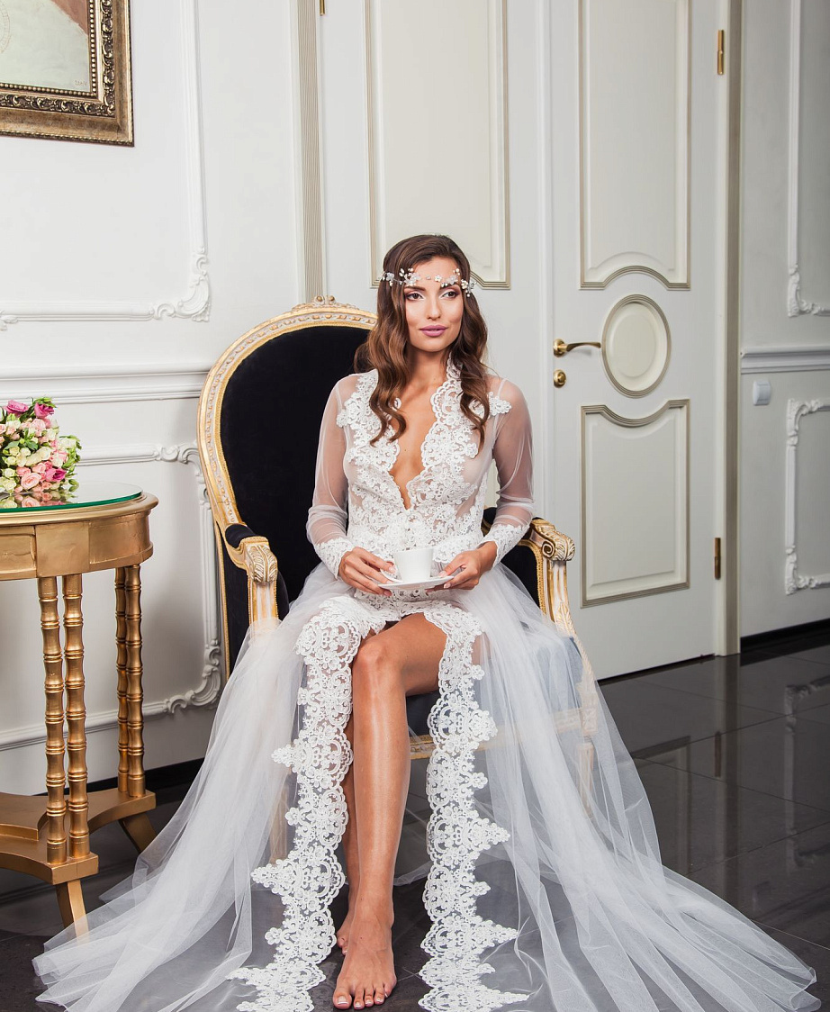 Прозрачный пеньюар с рукавами фото